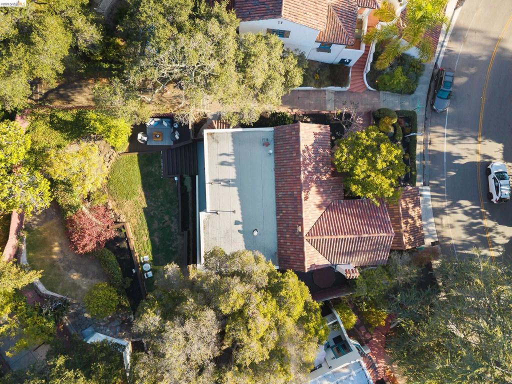 5200 Golden Gate Ave Property Photo 46