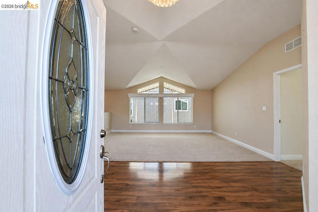 210 W Cypress Rd Property Photo 2