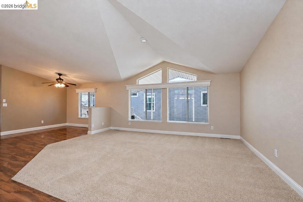 210 W Cypress Rd Property Photo 3