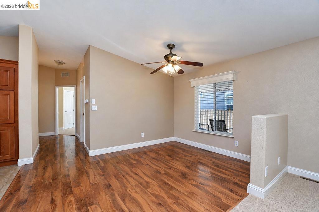 210 W Cypress Rd Property Photo 5