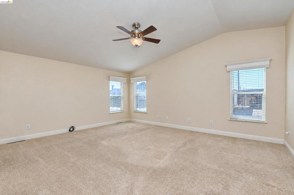 210 W Cypress Rd Property Photo 17