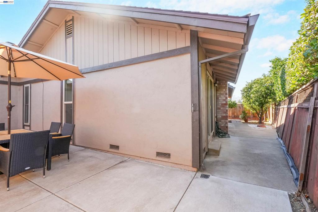 5551 Guadalupe Ct Property Photo 42