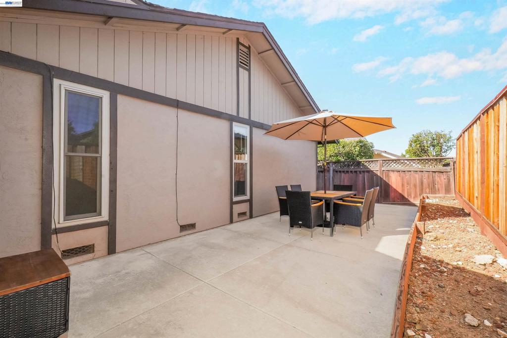 5551 Guadalupe Ct Property Photo 43