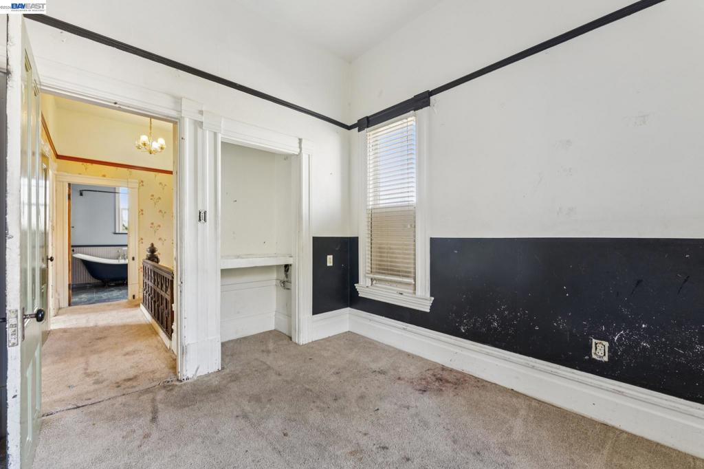 1715 Bay St Property Photo 44