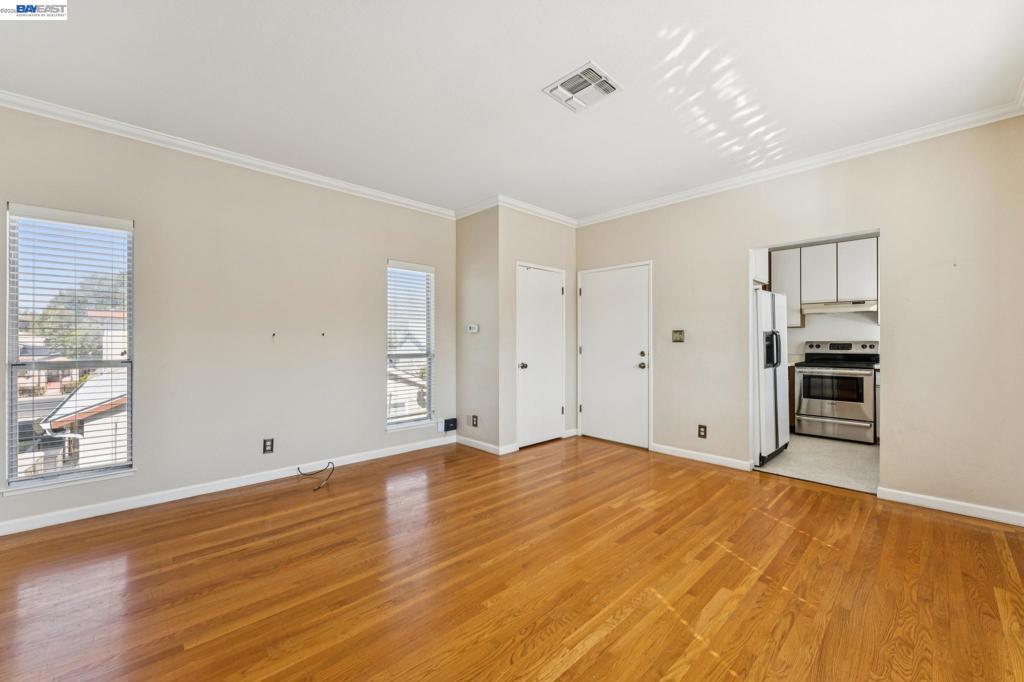 1715 Bay St Property Photo 55
