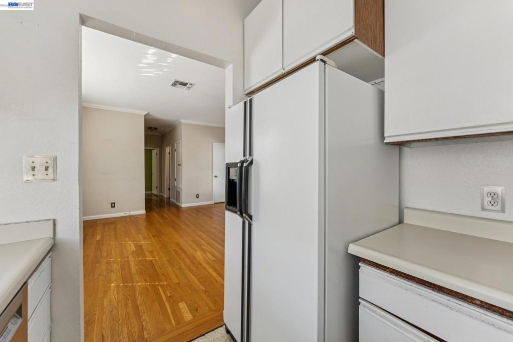 1715 Bay St Property Photo 59