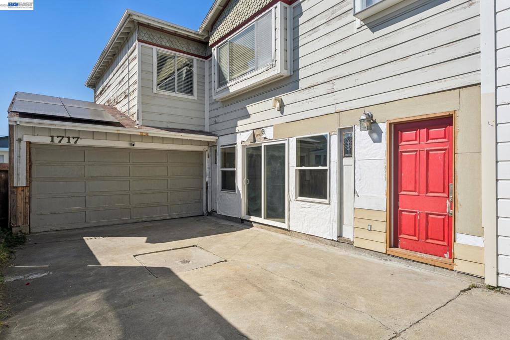 1715 Bay St Property Photo 82