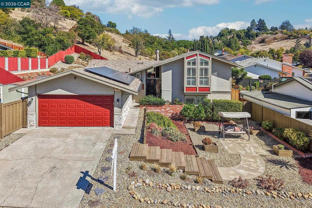 2609 Moraga Dr Property Photo 1