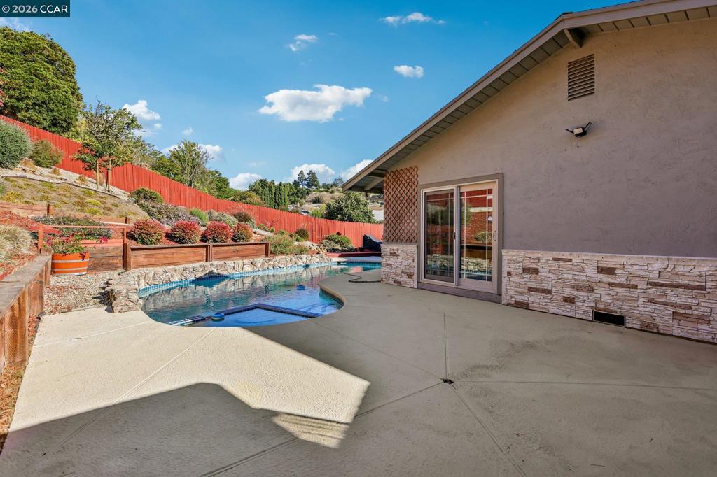 2609 Moraga Dr Property Photo 42