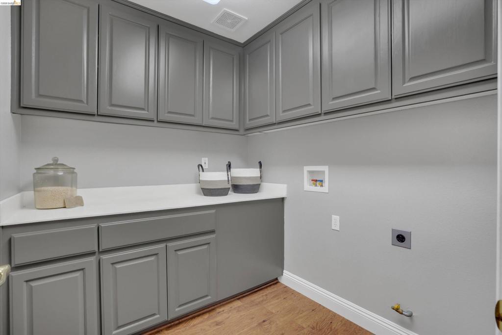 184 E Country Club Property Photo 14