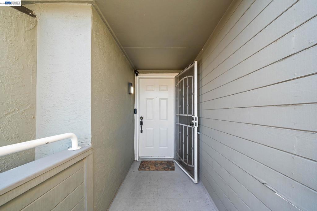 6396 Buena Vista Dr #b Property Photo 5
