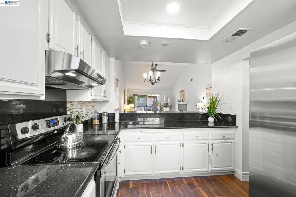 6396 Buena Vista Dr #b Property Photo 12