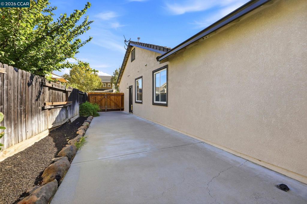 4457 Mira Loma Dr Property Photo 42