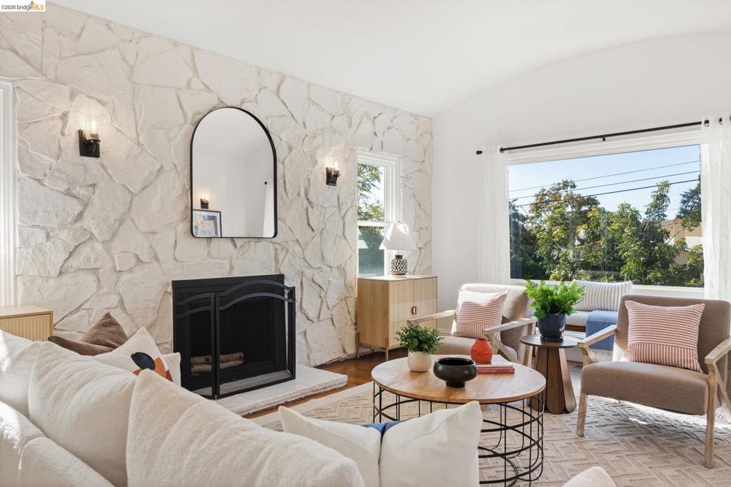 2506 Best Ave Property Photo 10