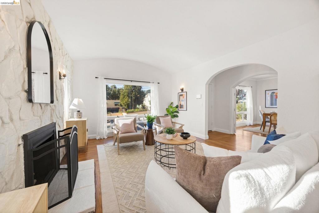 2506 Best Ave Property Photo 12
