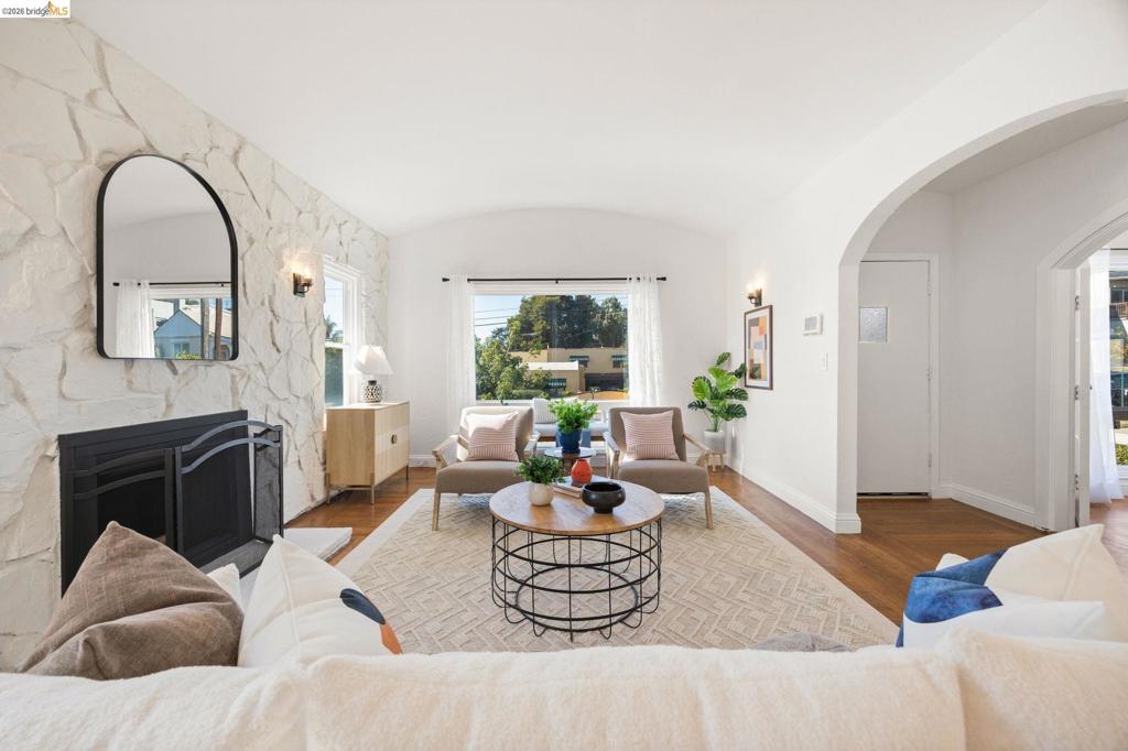 2506 Best Ave Property Photo 13