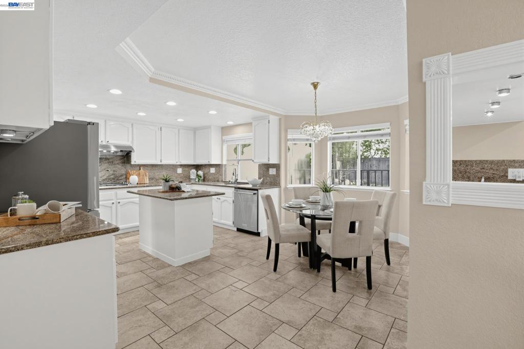 128 Summerset Ct Property Photo 17