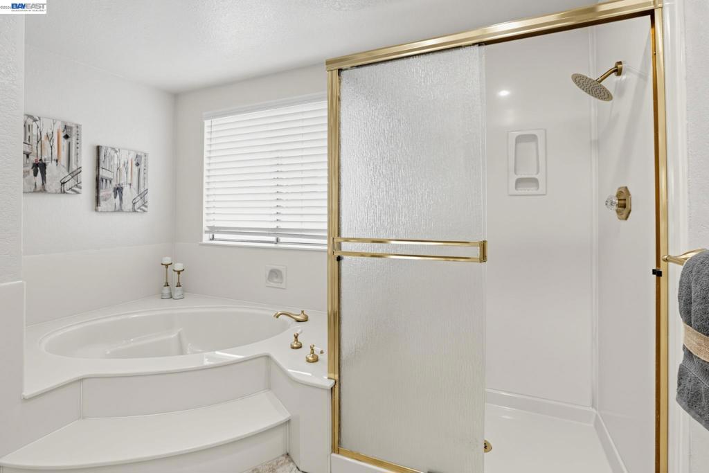 128 Summerset Ct Property Photo 39