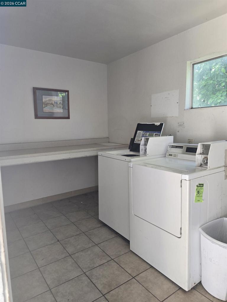 2131 Stanton Ave Property Photo 6