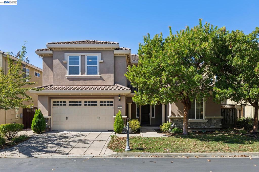 9 Tullach Pl Property Photo 1