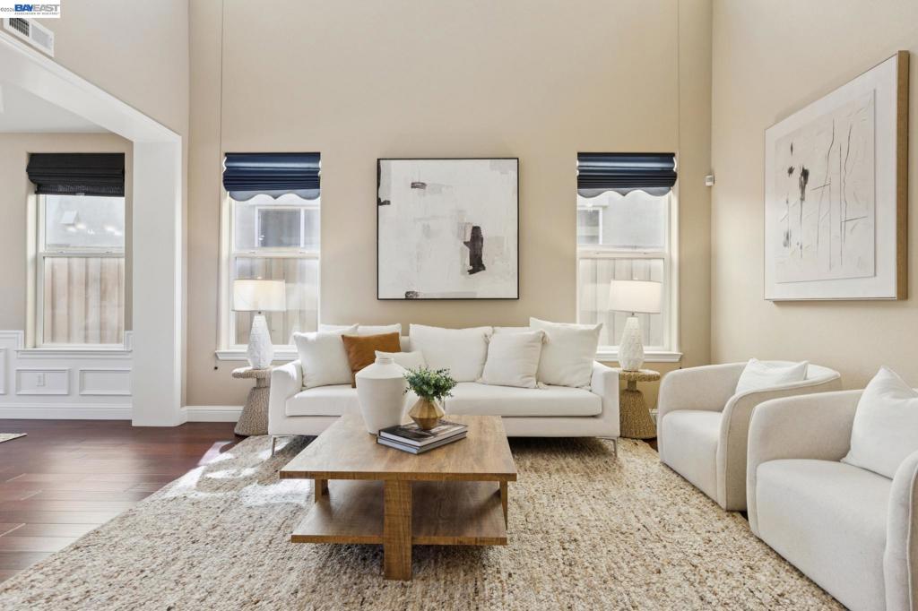 9 Tullach Pl Property Photo 8