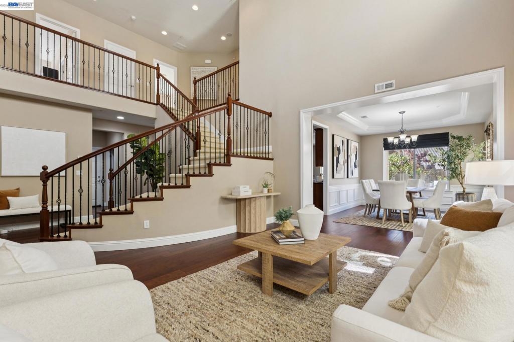 9 Tullach Pl Property Photo 9