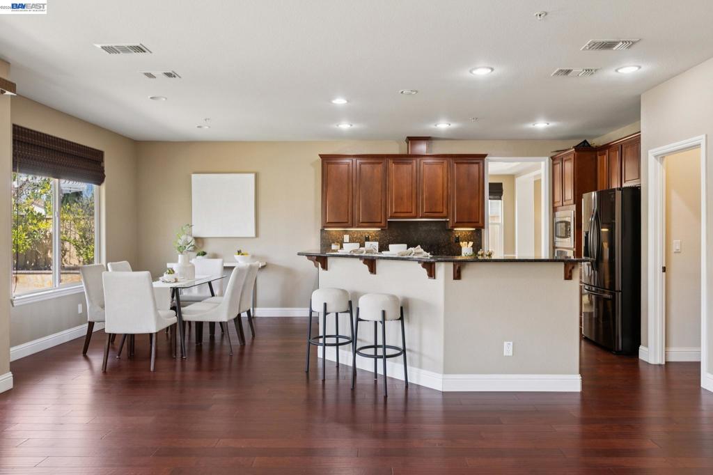 9 Tullach Pl Property Photo 16