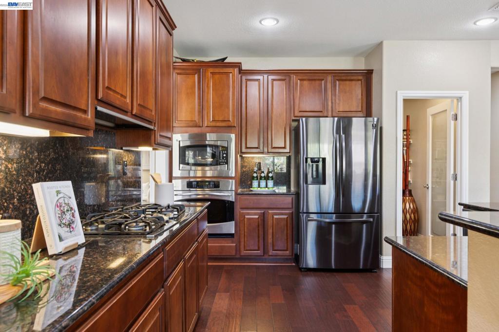 9 Tullach Pl Property Photo 18