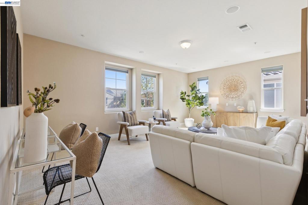 9 Tullach Pl Property Photo 38