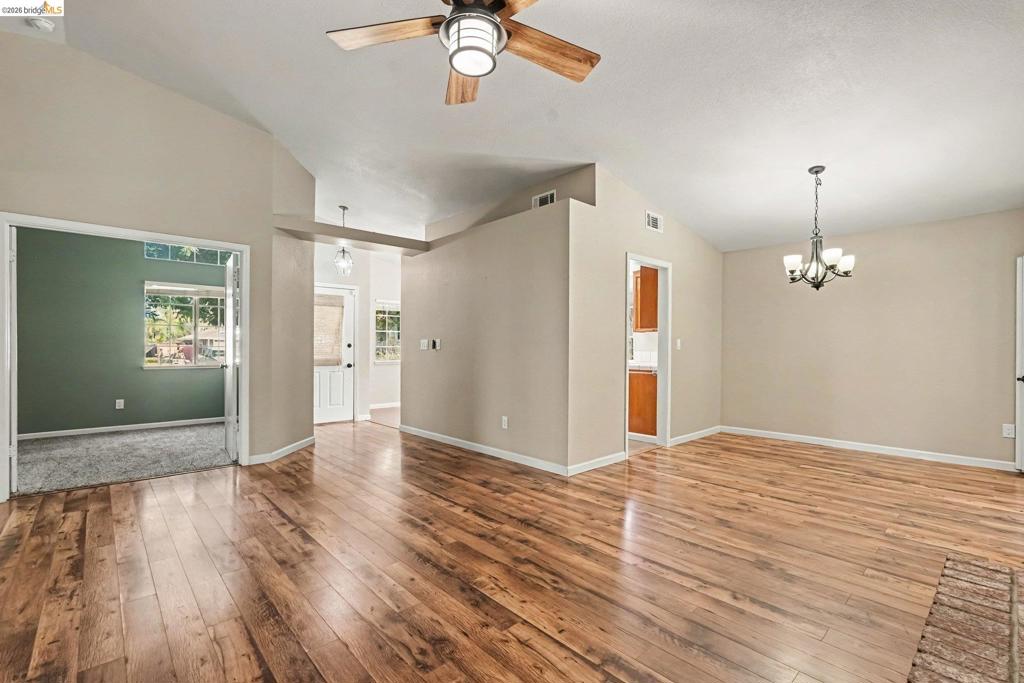 4150 Sequoia Dr Property Photo 7