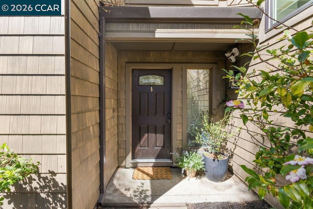500 Monarch Ridge Dr Property Photo 5