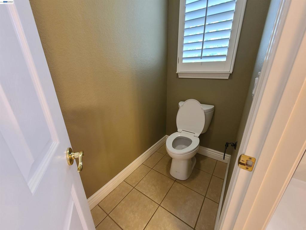204 Abigail Cir Property Photo 39