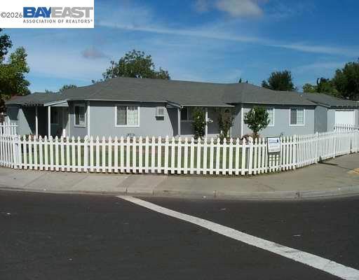 323 Adelle Street Property Photo 1