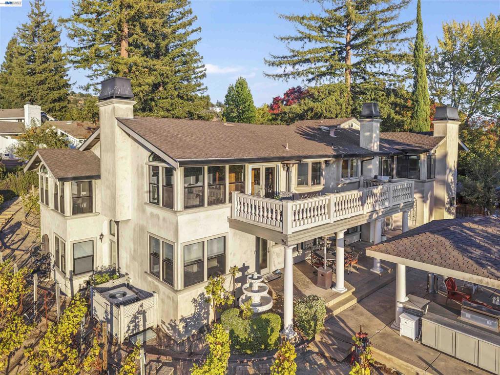 13 Kemp Court Property Photo 5