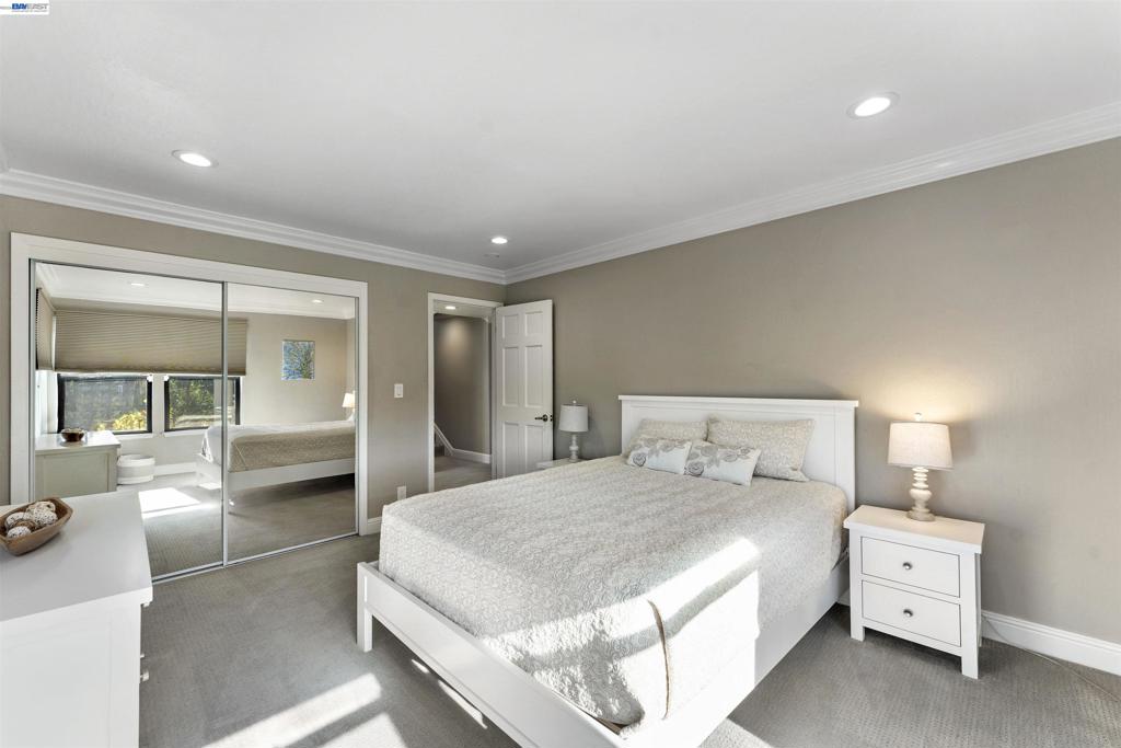 13 Kemp Court Property Photo 26