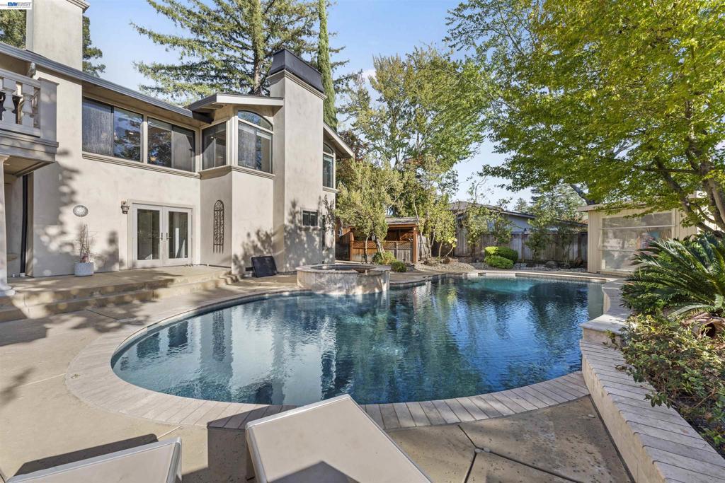 13 Kemp Court Property Photo 37