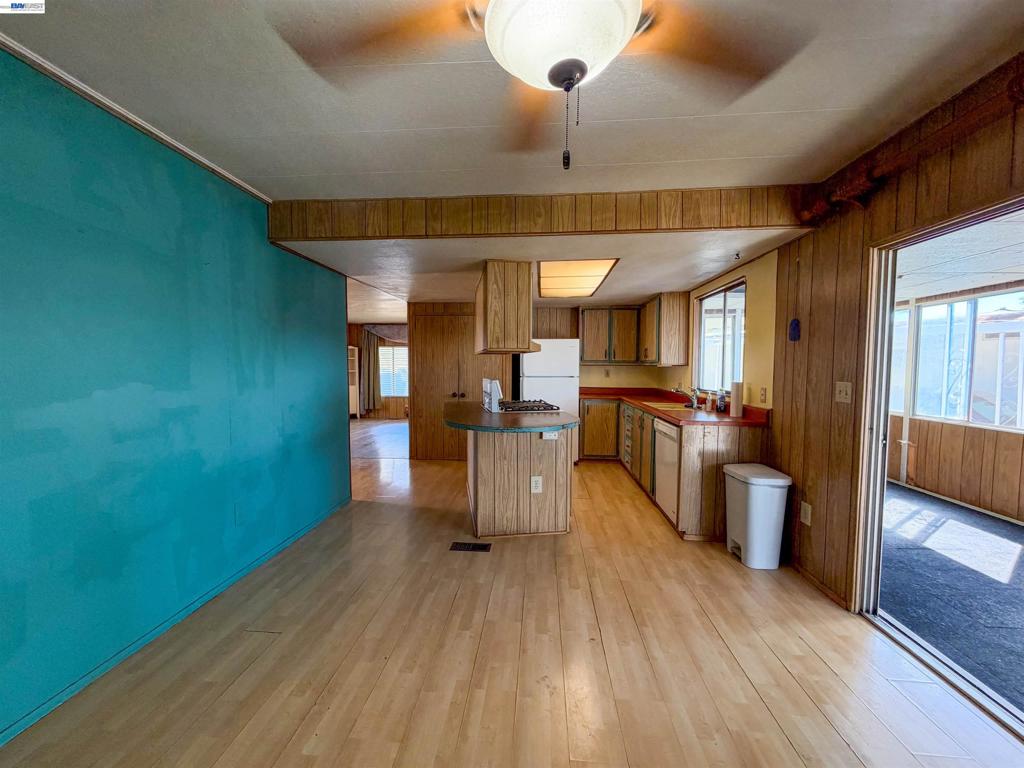 550 Hermitage Ct Property Photo 11