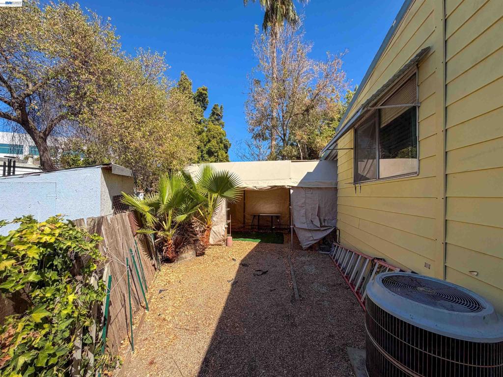 550 Hermitage Ct Property Photo 40
