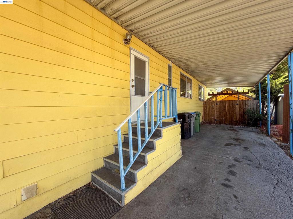550 Hermitage Ct Property Photo 48