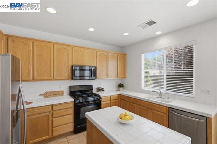 5217 Rainwood Way Property Photo 9
