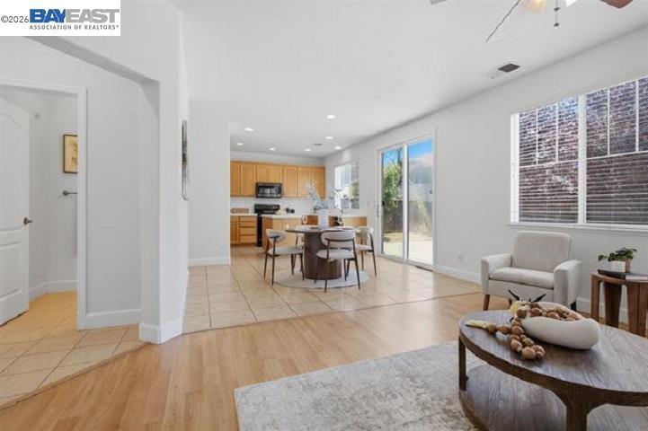 5217 Rainwood Way Property Photo 10