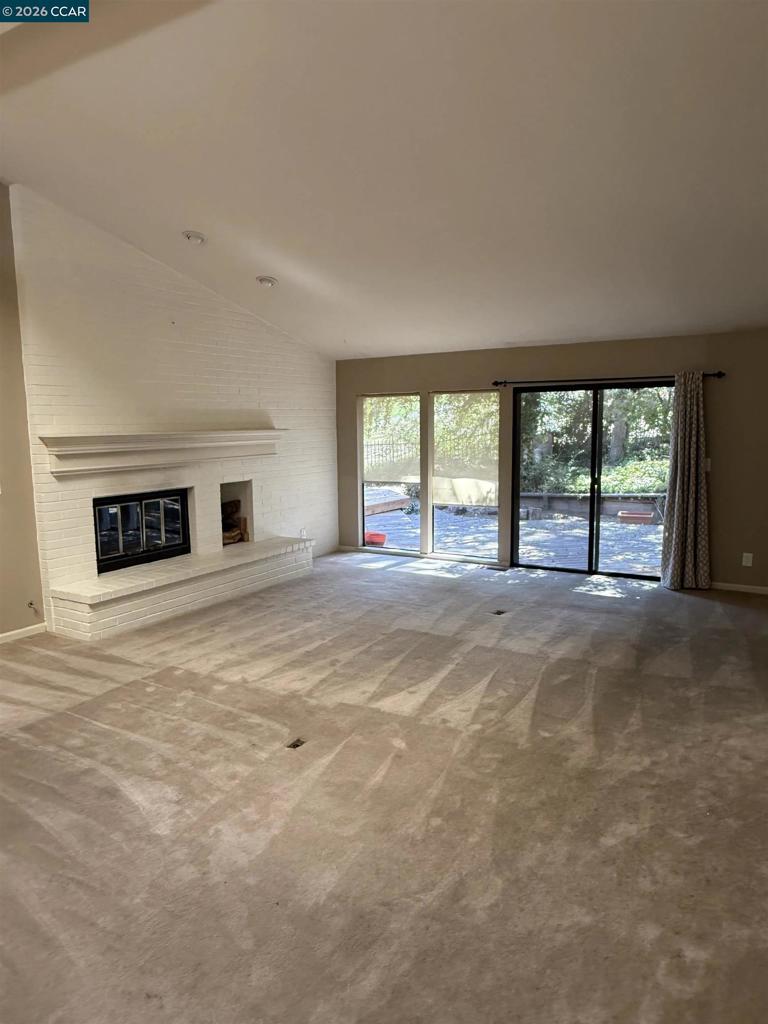 37 Liquidamber Ct Property Photo 3