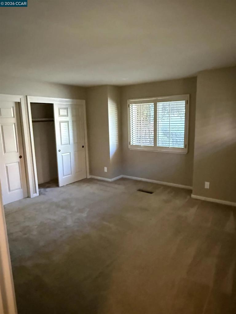 37 Liquidamber Ct Property Photo 13