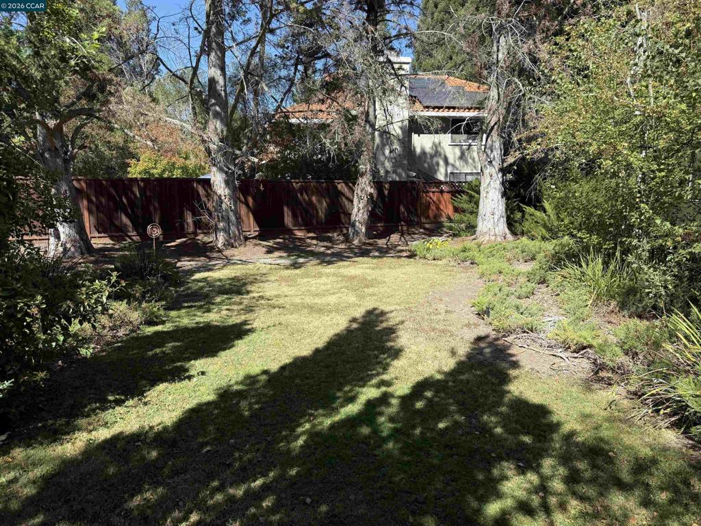 37 Liquidamber Ct Property Photo 20
