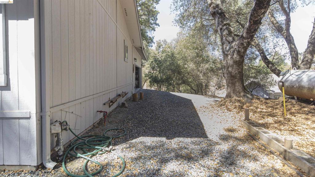 19327 Ferretti Rd Property Photo 39