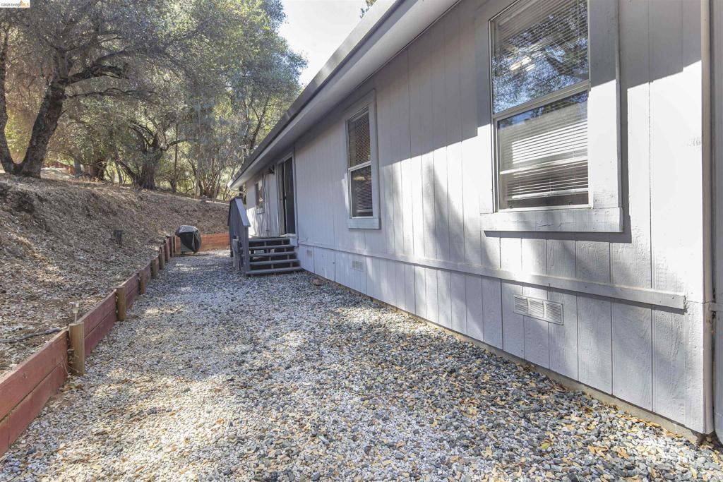 19327 Ferretti Rd Property Photo 40
