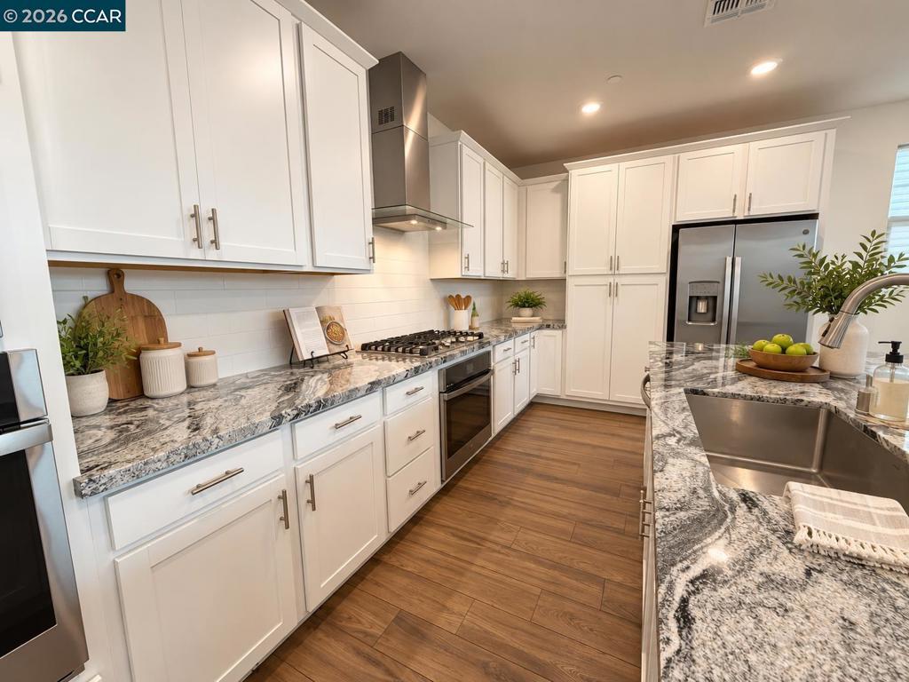 10589 Tenor Way Property Photo 7
