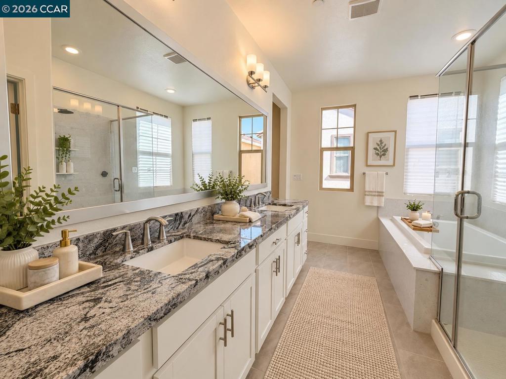 10589 Tenor Way Property Photo 12