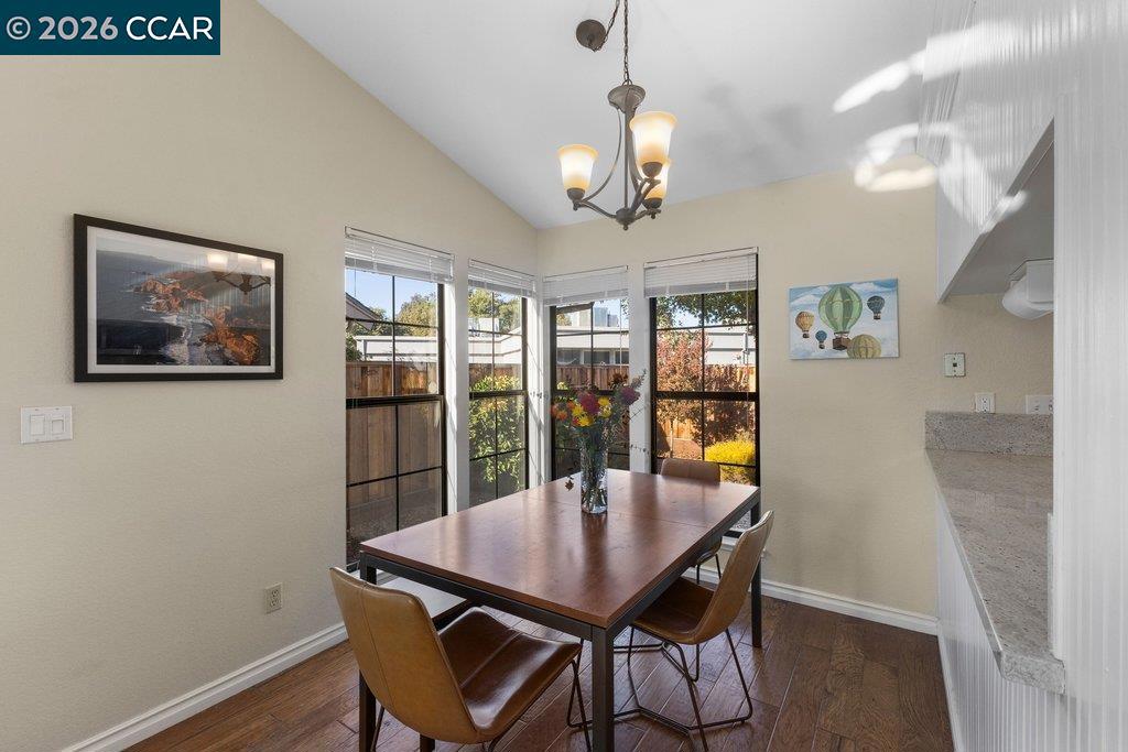 953 Bridgecrossing Way Property Photo 6