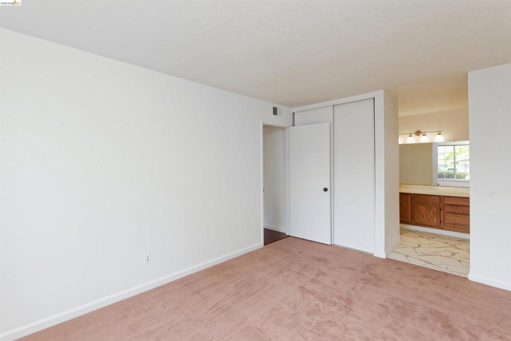 67 Glenwood Property Photo 17